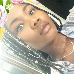 Meet your Posher, Sandra